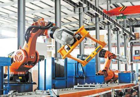 工业机器人助力产业提质增效