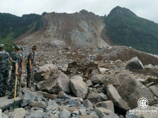 贵州通报纳雍山体滑坡：因灾1人死亡37人失踪