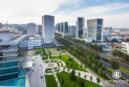 北京：构筑全国高精尖产业高地
