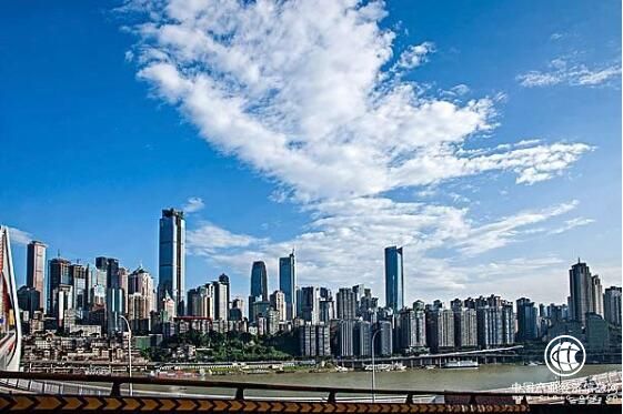 重庆市渝中区：打造自贸区专业服务业高地