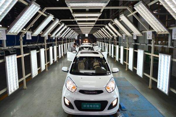 外交部评美欧对中国汽车产业贸易保护主义措施
