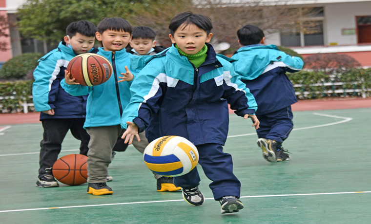 中国青年报：改变男孩柔弱化，从抓好体育课的对抗开始