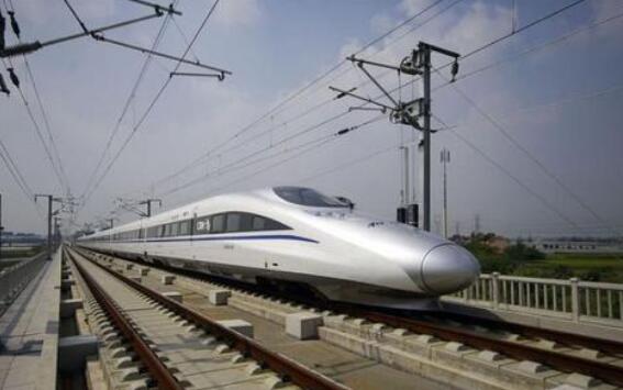 春节假期铁路累计发送旅客9946万人次 节后铁路客流保持高位运行