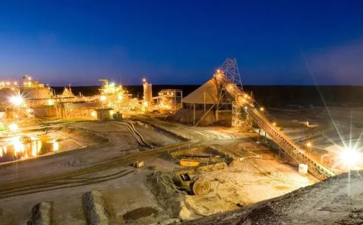 紫金矿业：拟超49亿元收购海外新锂公司