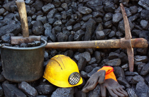 国家发改委：电厂存煤已突破1.43亿吨 可用23天