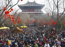 河南城市、景区频上春节“热榜”