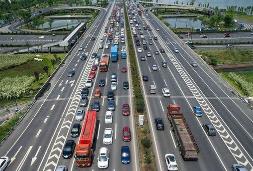 河南晒出道路运输“成绩单”和“路线图” 今年旅游线路将新增30%以上