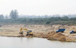 四川在全省范围内开展专项整治行动 整治河道违法采砂破坏防洪堤行为