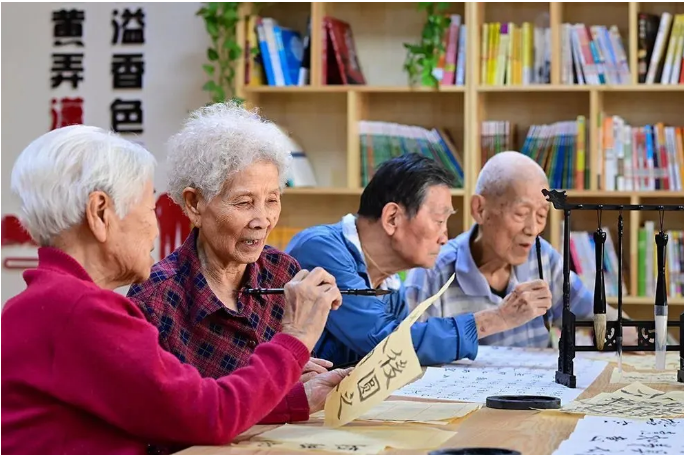 广西构建一刻钟居家社区养老服务体系