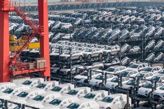 2.4亿辆、1010万辆，优势明显！中国电动汽车在海外“供销两旺”蓬勃发展
