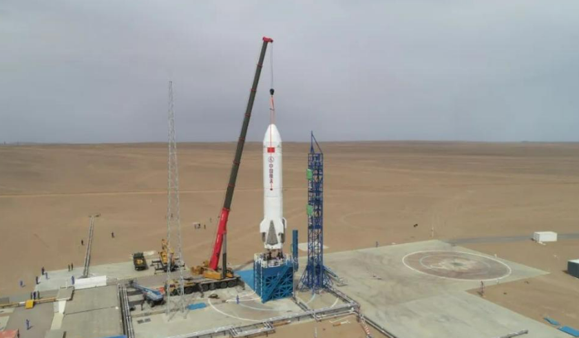 我国重复使用运载火箭首次10公里级垂直起降飞行试验圆满完成