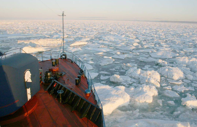 我国首开北极航线海上安全信息播发业务