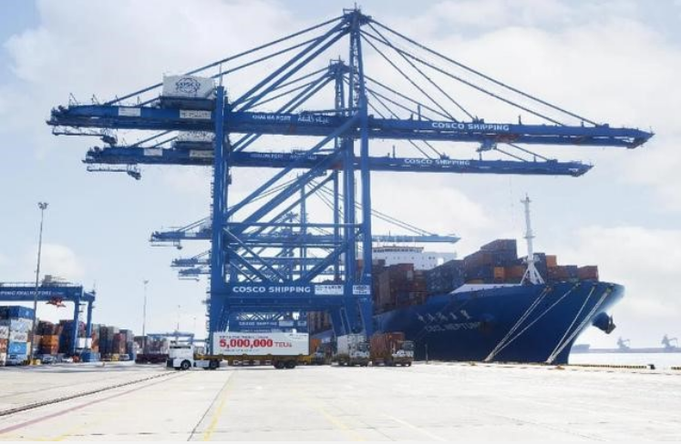 中远海运港口阿布扎比码头吞吐量突破500万标准箱