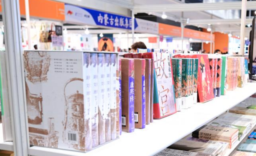 近万种内地精品图书亮相第34届香港书展