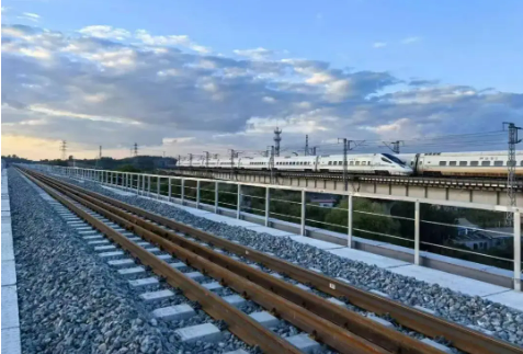 吉珲铁路吉林枢纽西环线建成通车