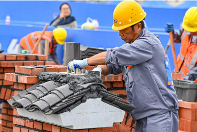 两部门：将给乡村建设工匠“评职称”