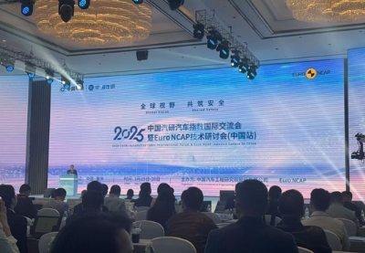 智能化发展需谨防数据风险，商用车智驾更具“安全性价比”