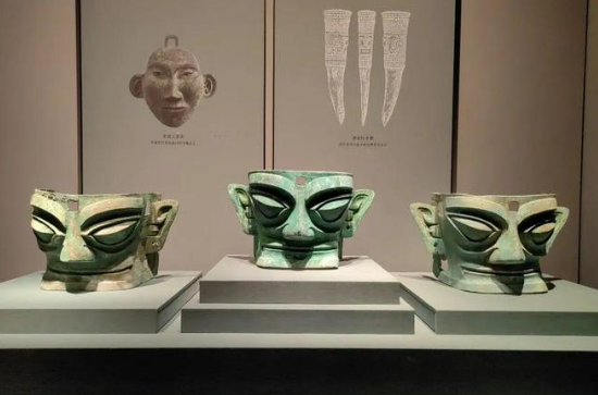 科技赋能文物发掘、修复与展陈全链条—— 看，三星堆文物如何“开口说话”