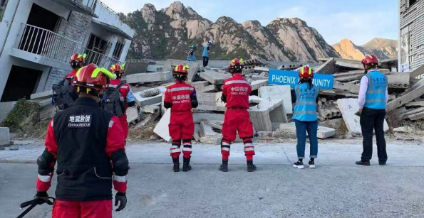 我国两支救援队伍通过联合国国际重型救援队能力复测