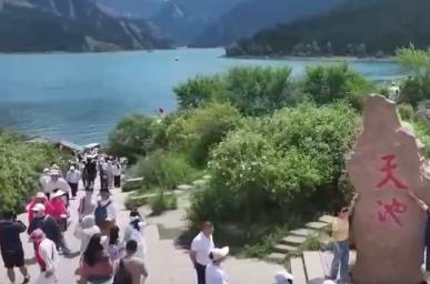 “花式”消暑新场景催热文旅“清凉消费” 夏日经济活力释放