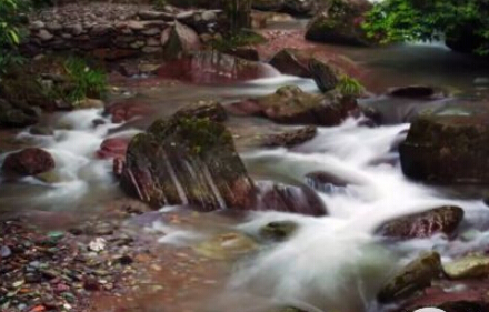 贵州加快培育天然饮用水产业