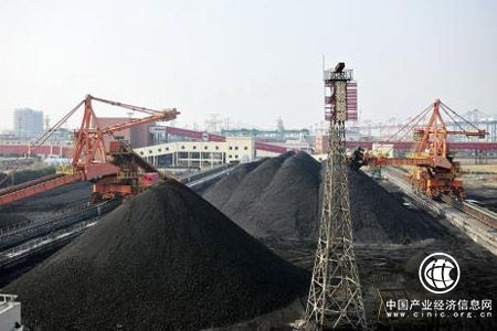 煤炭市场悄然生变：政策因素积累 煤价回归预期增强