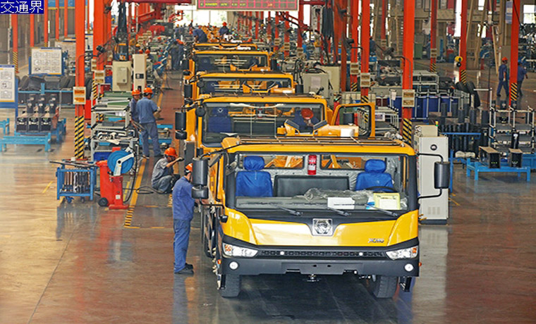 徐工布局智能制造 欲借新思维登顶高峰