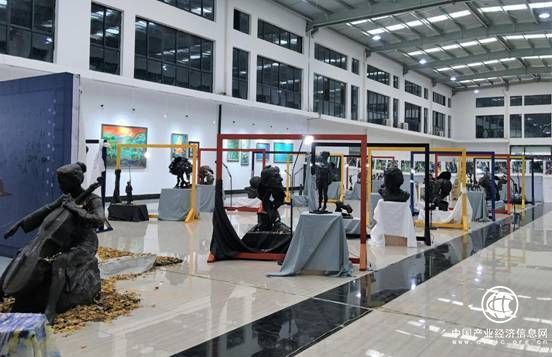 情景艺术展“薛林纳的工作室”在宜兴天逸艺术馆惊艳上演