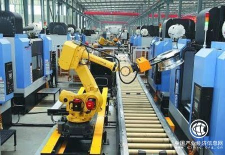 福建：转型升级 提升发展竞争力