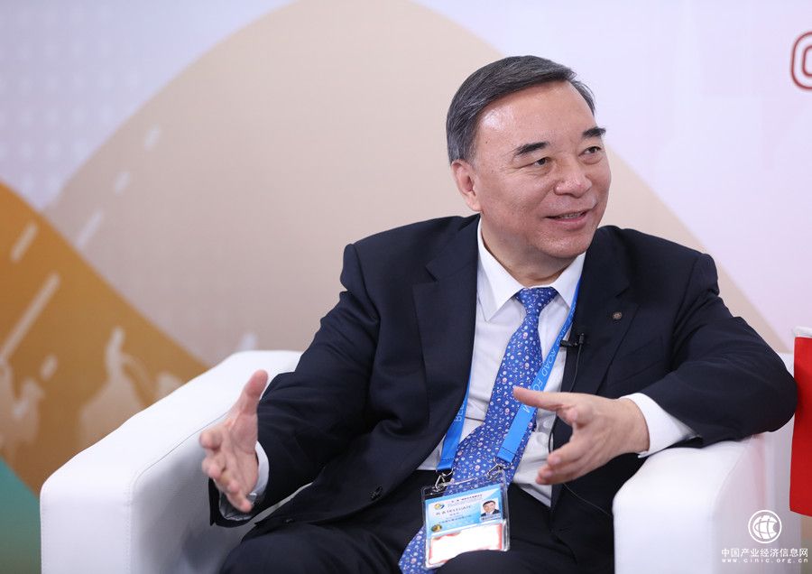中国建材董事长宋志平： “国进民退”的说法没有依据 “国民共进”才是事实