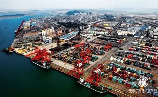 自贸港建设：心急吃不了热豆腐