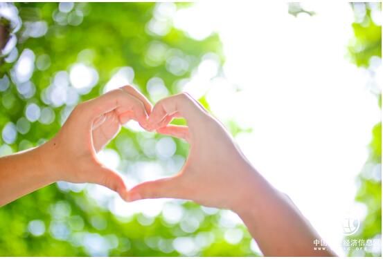 传递社会正能量 善林鼓励更多人投身慈善事业