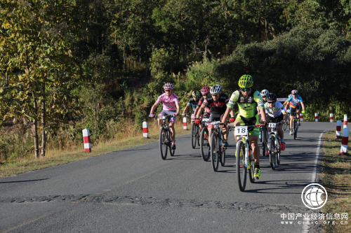 云南神州优车集团助力“2018东盟4+2国际自行车穿越赛”圆满举办