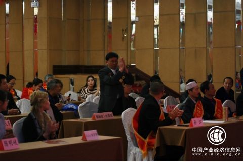 2018首届“中医药文化发展战略高峰论坛”暨“中医说”栏目启动仪式