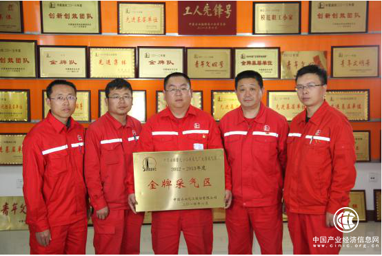 中国石化中原油田开展“心贴心”慰问一线职工活动