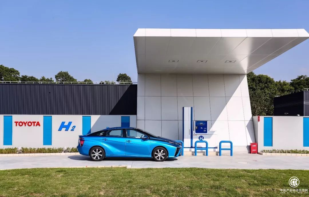 汽车电动化华山论剑 为何丰田汽车可以笑傲江湖？