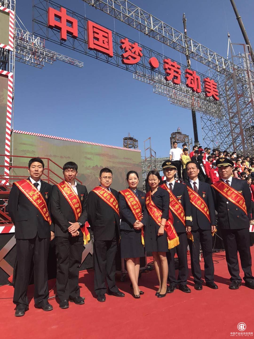 新时代，东航的劳模与匠心