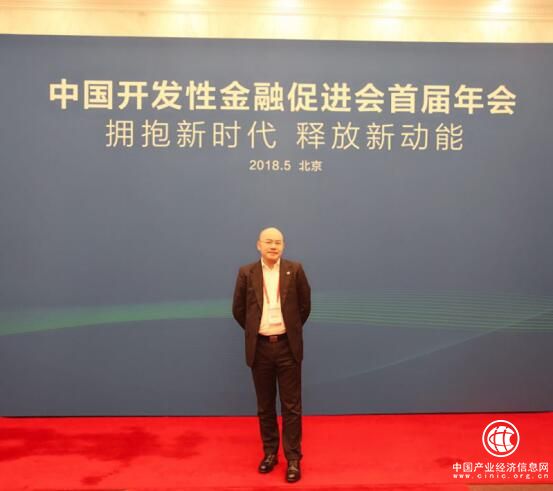 东方云：用第一性原理理解区块链，创新解决产融结合问题