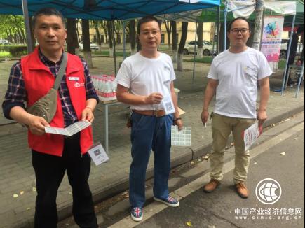 万顺叫车再也不用打客服电话反馈了，家门口就有服务站