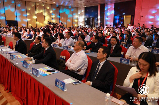 2018鎏金铜蚕与开放发展论坛在西安召开