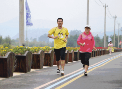 安厨联合分水镇打造农业品牌“分水粮言”，现场直播玩转妙笔旅游节！