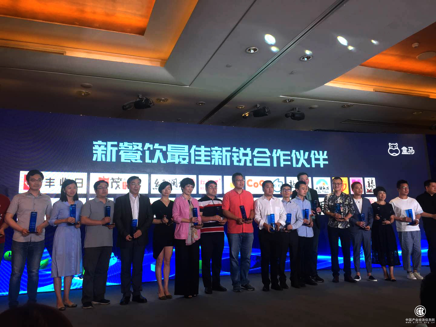 平均六天一家店，便丽猫如何打造现制鲜售鲜生活？