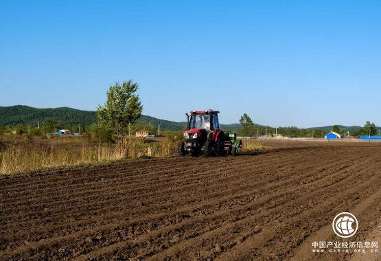 全国已春播各类农作物近八成 进度快于上年同期