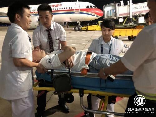 为抢救年轻生命 东航浦东飞西宁航班紧急备降合肥