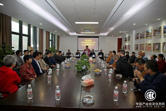 龙里县佛教协会迁址落户龙山佛国