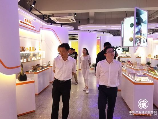 安徽省宁国市领导莅临宗客网参观