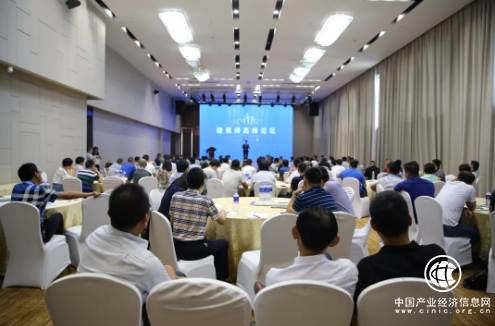 与建筑师携手，为社会打造一个诗意安居的家