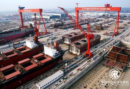 今年上半年全国造船完工量同比下降28.9%