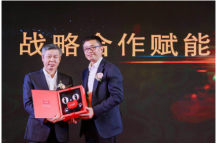 芝华仕头等舱沙发三年6亿广告投分众 引爆主流人群引领品牌和新零售升级 滚动 第4张