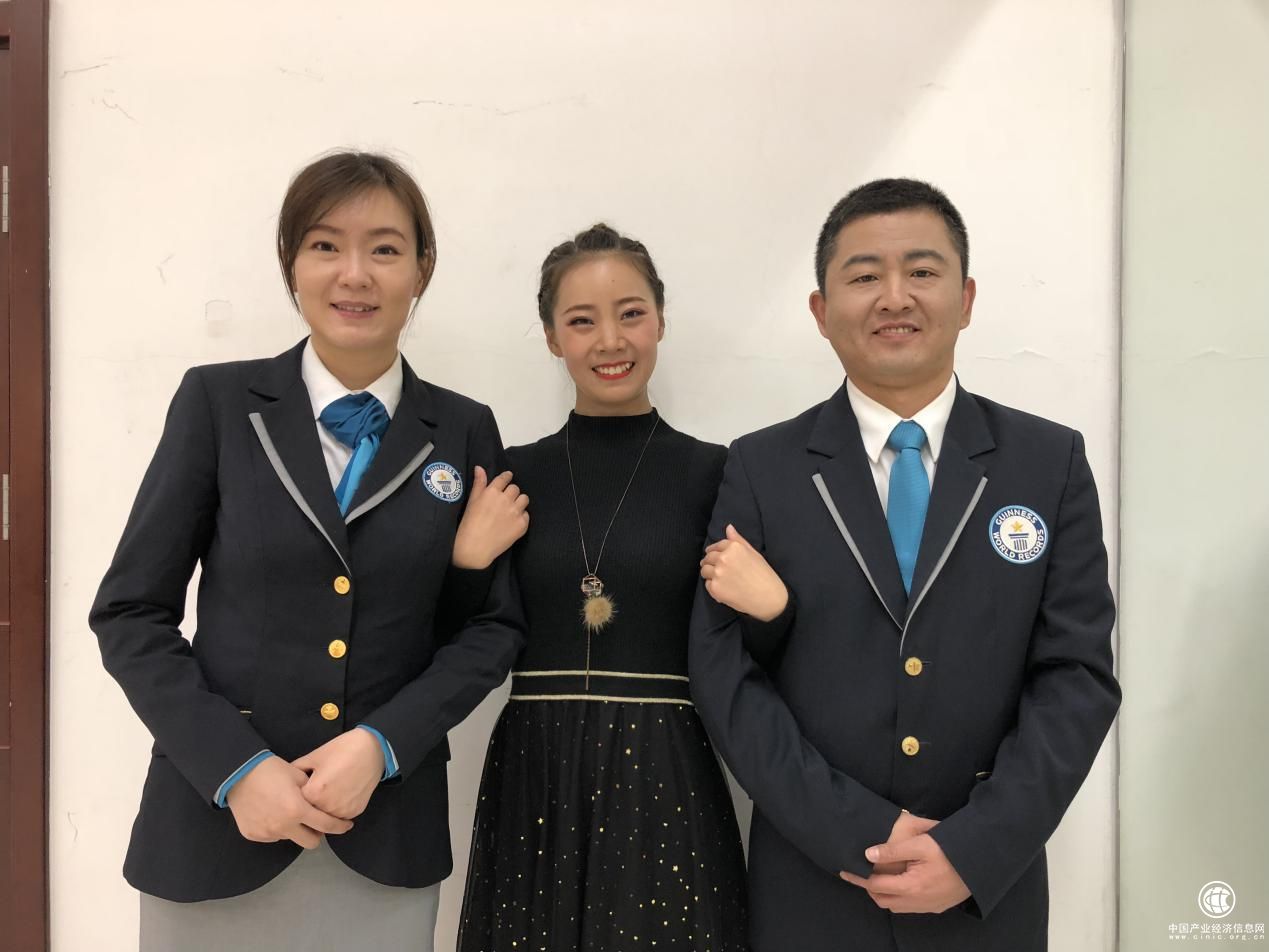 众多外媒报道：中国女孩盛雪打破吉尼斯世界纪录，让外国人惊叹不已